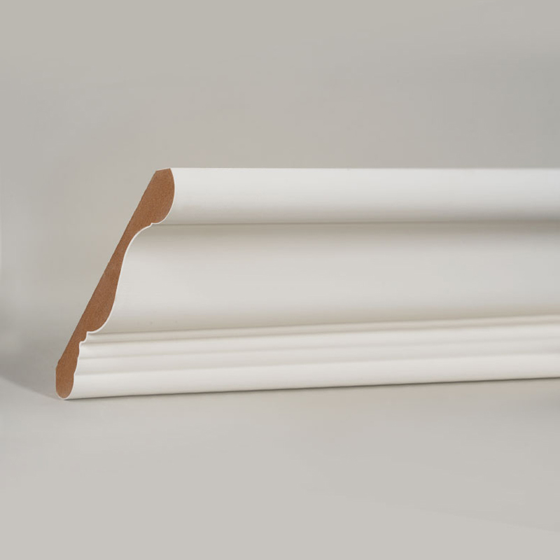 MDF koronaléc (töltőanyaggal alapozott és gyöngyházfehér) 3/5' x 4 1/4'
