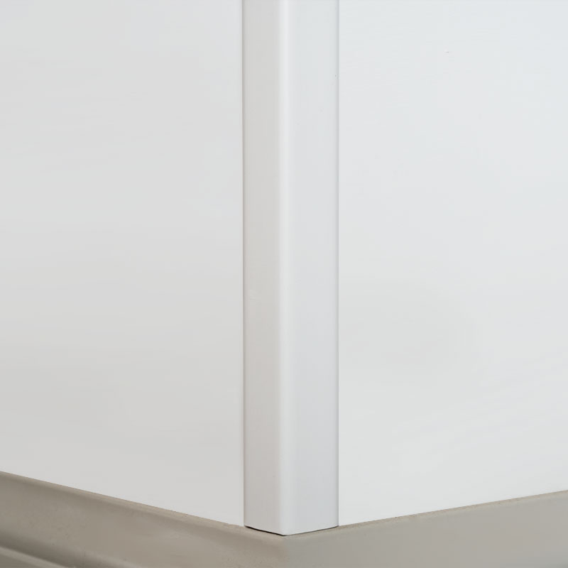 Tömör fa derékszögű (90°) átmeneti csík (töltőanyaggal alapozott+ festék) - fehér 1 1/9' x 1 1/9'