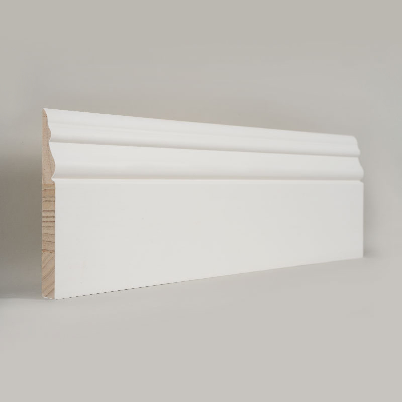 Fenyő szegélyléc (töltőanyaggal alapozott és gyöngyházfehér) 3/5' x 5'